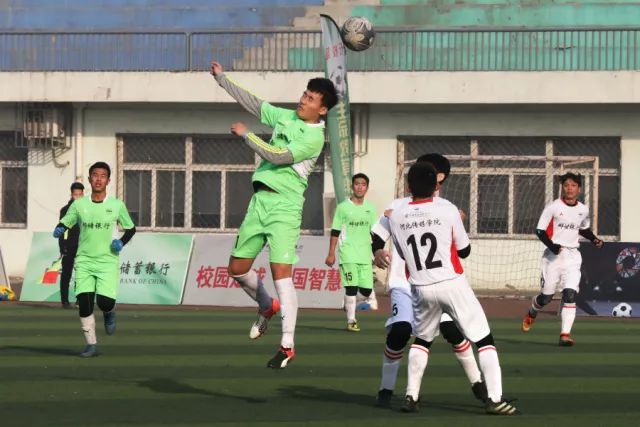 字母利拉德缺阵米神29+12 雄鹿大胜步行者2-3